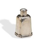 A MINIATURE TEA CADDY, DAVID CLAYTON LONDON C.1720. Marked CL to the base. 4 cm 9 g. / 0.28 ozt.