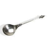 A BAVARIAN SILVER SPOON PASSAU C.1580. The reverse of the fig shape bowl is engraved E * H above a