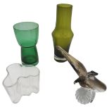 TWO RIIHIMAKI GLASS VASES, AN ALVAR AALTO VASE AND A FINNISH GLASS BIRD FIGURE, MID 20TH CENTURY AND