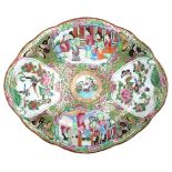 A CHINESE FAMILLE ROSE BOWL, LATE QING DYNASTY, oval form, decorated in the typical palette with