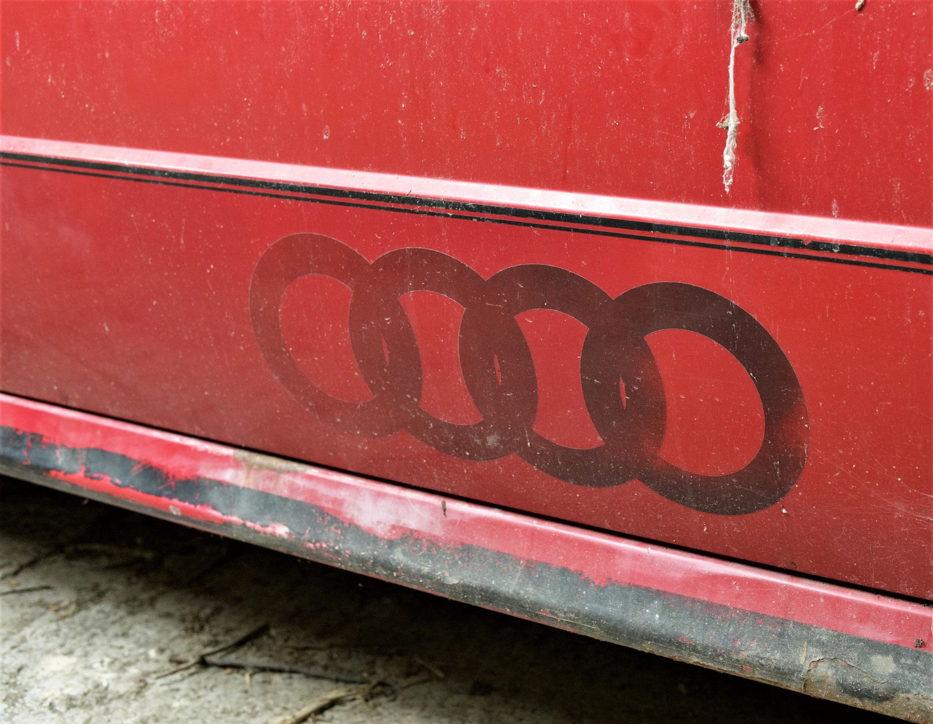 1986 AUDI QUATTRO Registration Number: D879 RKJ Chassis Number: WAUZZZ85ZHA900226 A product that - Bild 11 aus 25