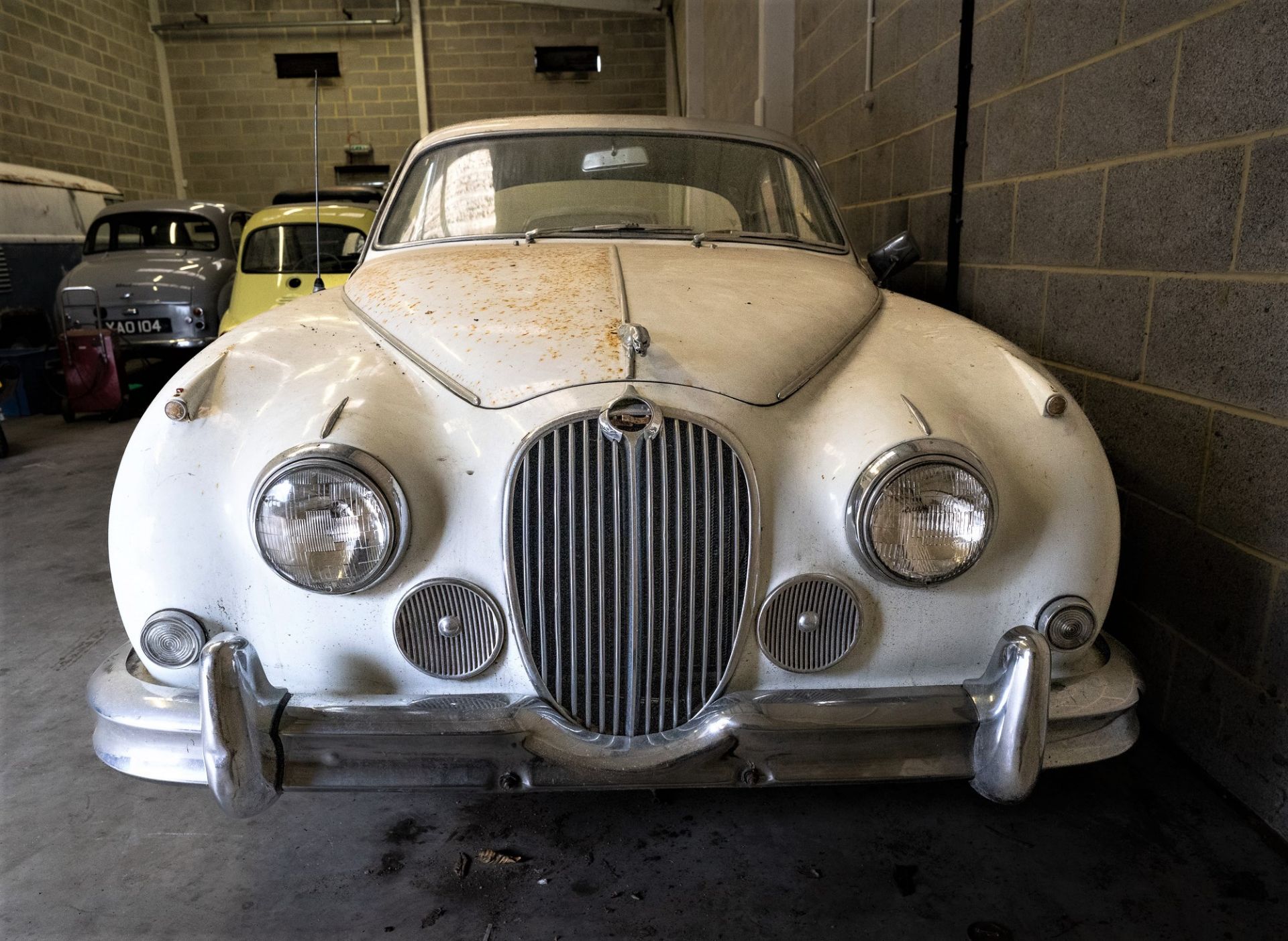 1963 JAGUAR MARK II 3.8 SALOON Registration Number: TBA Chassis Number: 217445-DN  - Desirable 3.8 - Image 3 of 12