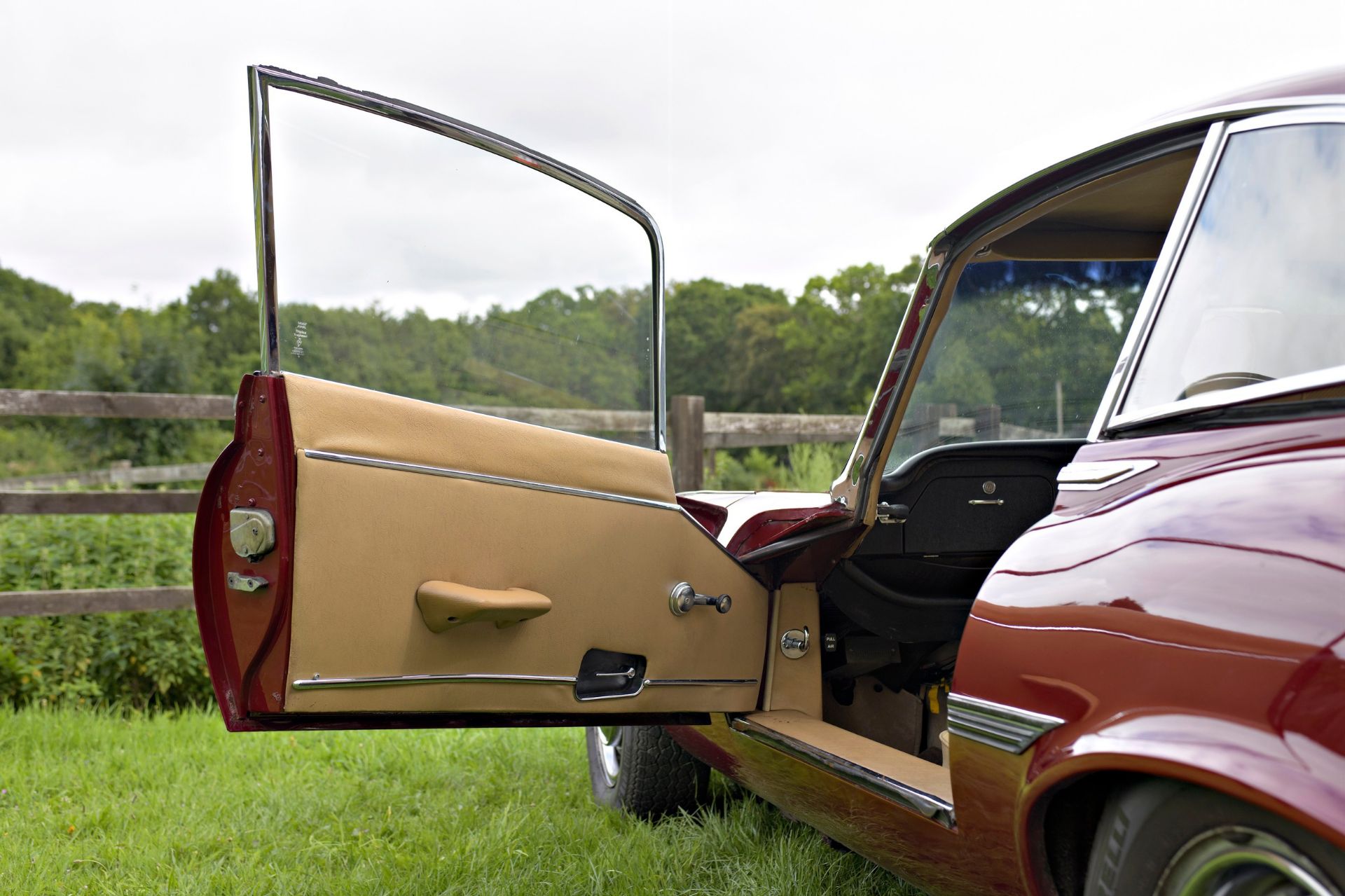 1972 JAGUAR E-TYPE SERIES III FIXED HEAD COUPE Registration: JAG 947 - Image 22 of 36