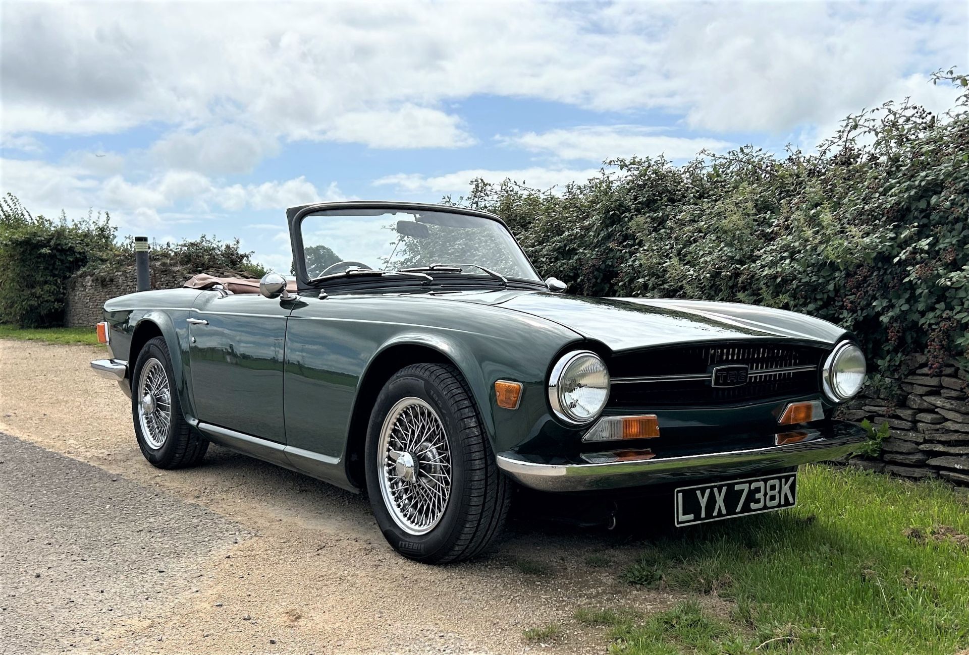 1971 TRIUMPH TR6 Registration Number: LYX 738K Chassis Number: CP54550-0 - UK-delivered, 150bhp - Image 2 of 33
