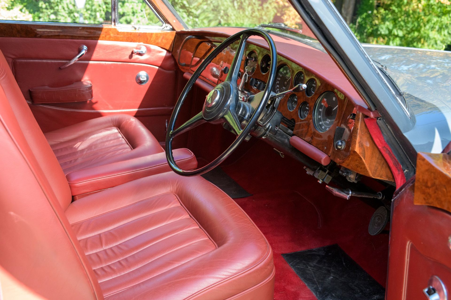 1960 BENTLEY S2 CONTINENTAL BY JAMES YOUNG Registration Number: FSV 701 Chassis Number: BC105AR - - Image 13 of 24