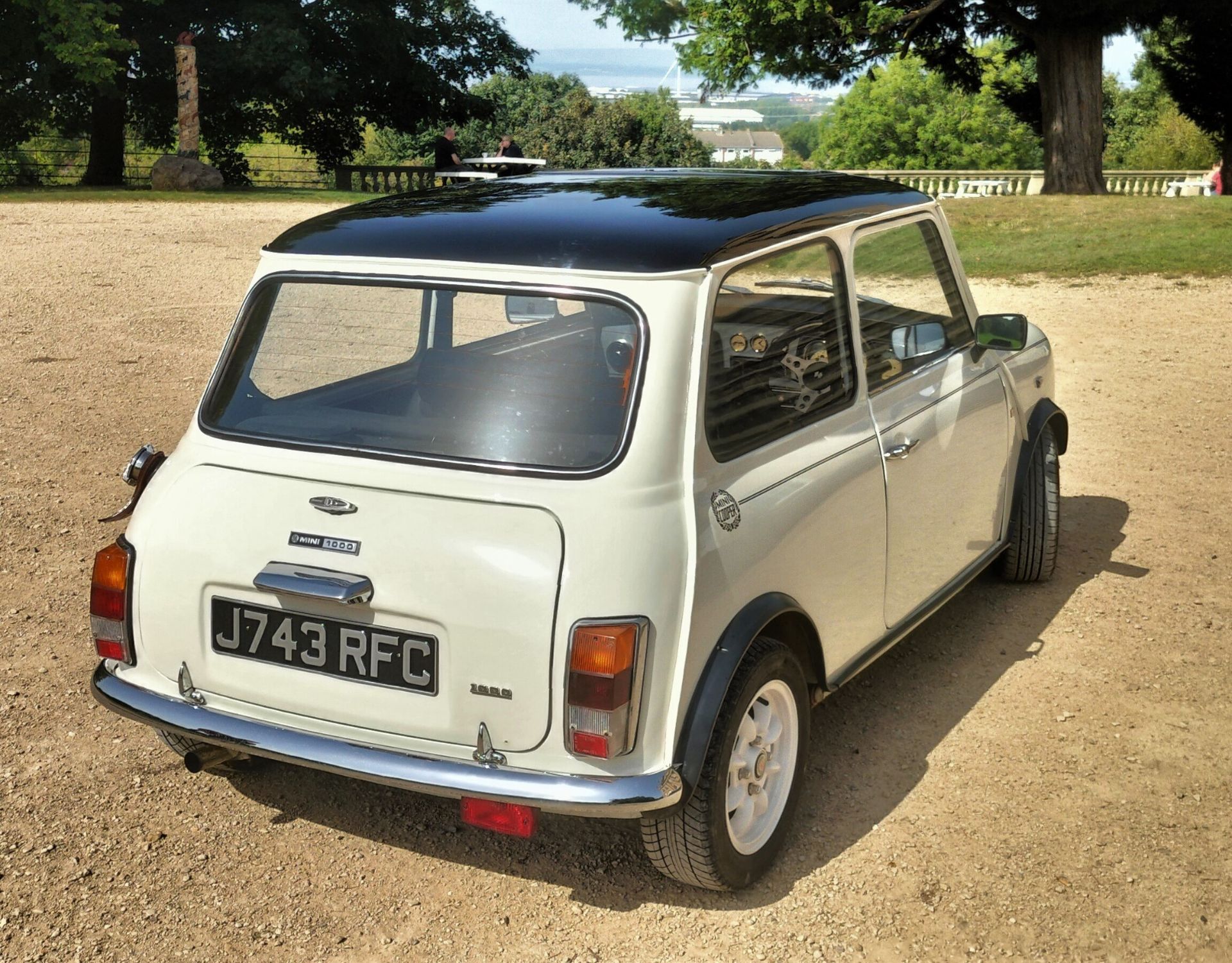 1992 ROVER MINI  Registration Number: J743 RFC Chassis Number: SAXXL2S1020509521 Launched in 1959, - Image 3 of 23