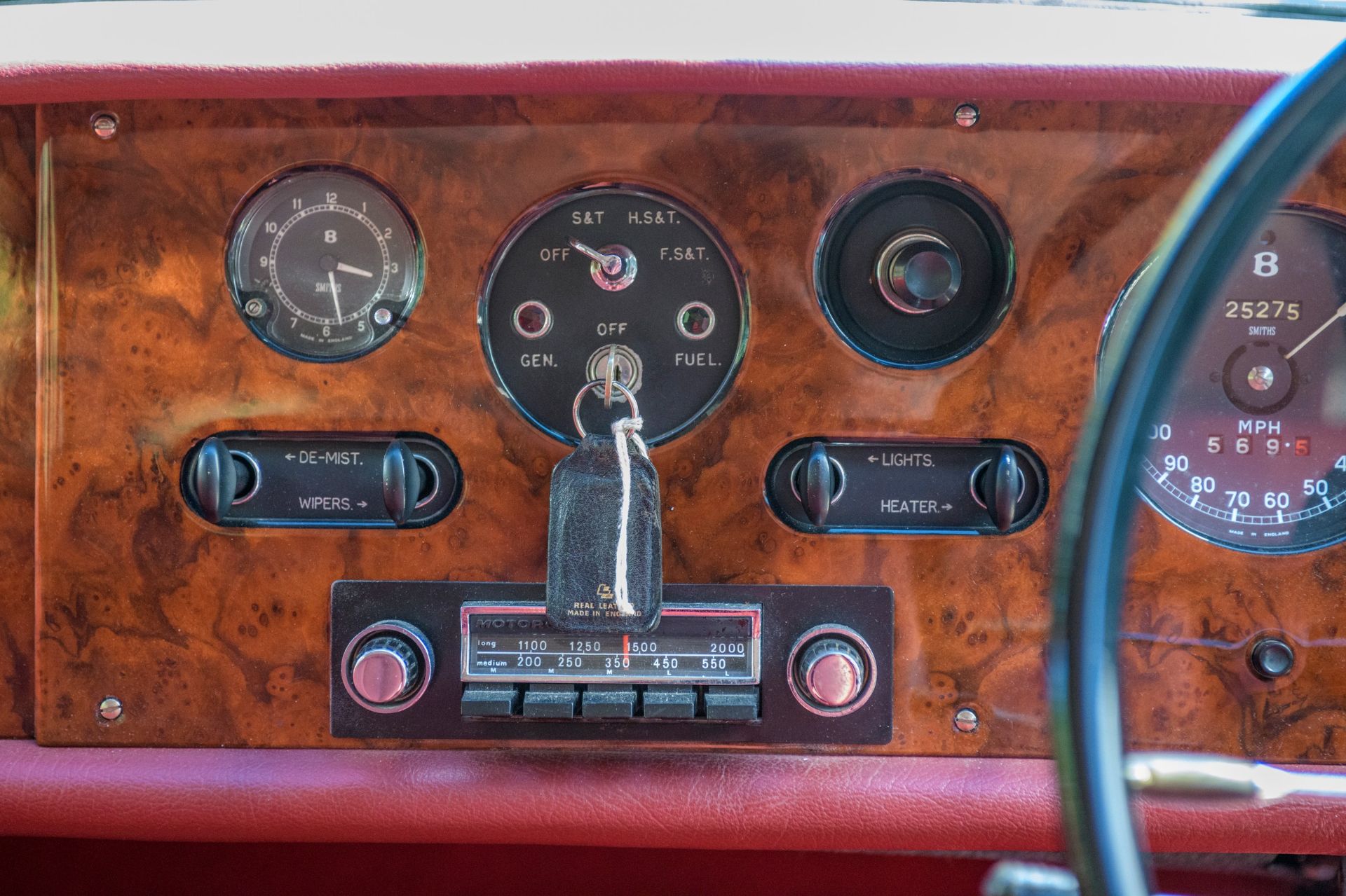 1960 BENTLEY S2 CONTINENTAL BY JAMES YOUNG Registration Number: FSV 701 Chassis Number: BC105AR - - Image 18 of 24