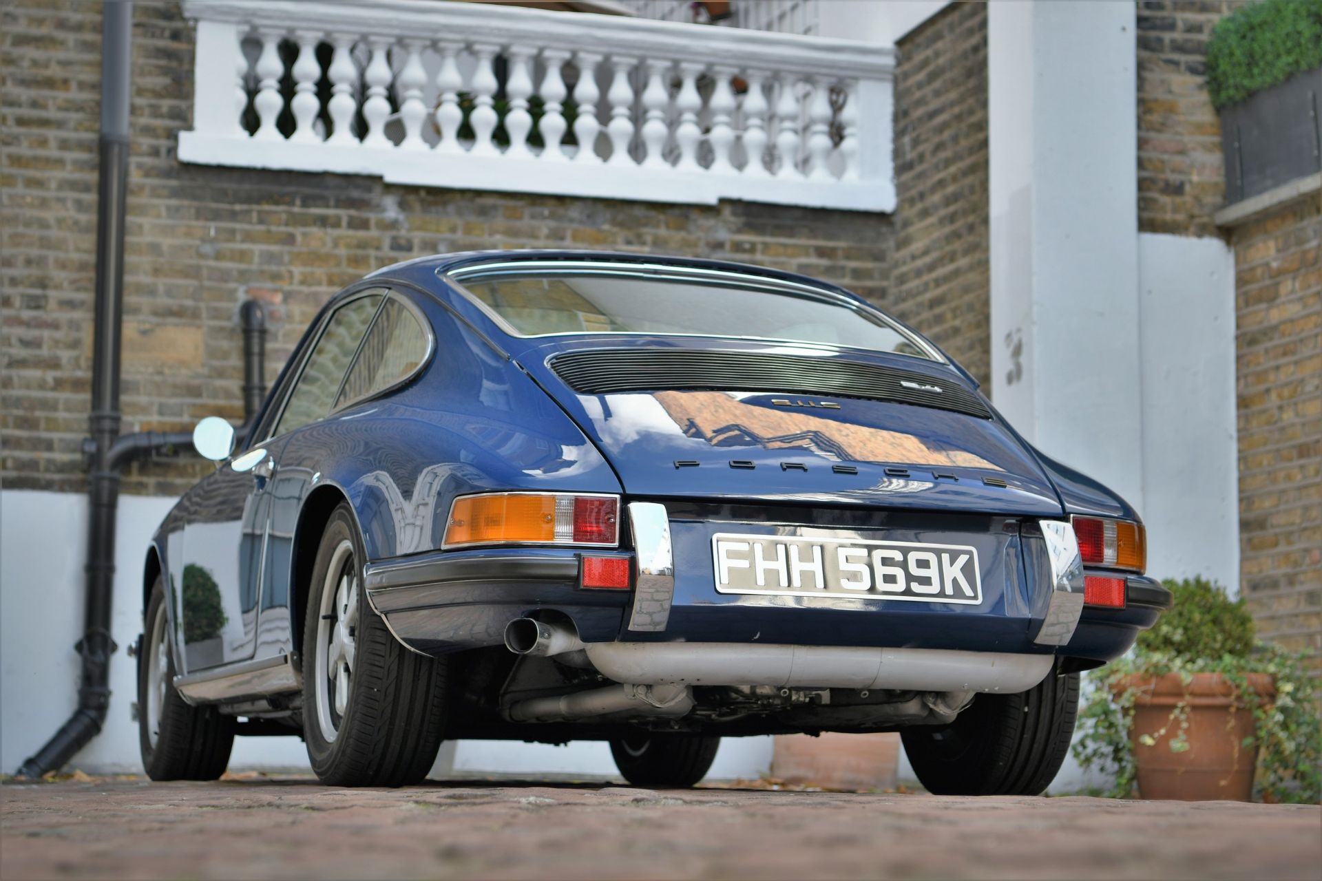 1972 PORSCHE 911 2.4 'S' 'OELKLAPPE COUPE' Registration Number : FHH 569K Chassis Number : - Image 6 of 28