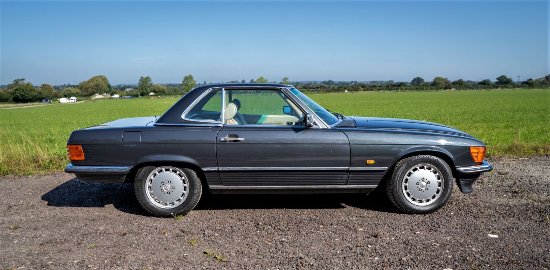 1989 MERCEDES-BENZ 300SL Registration Number: F647 JSS Chassis Number: WDB107412A099388 When - Image 9 of 22