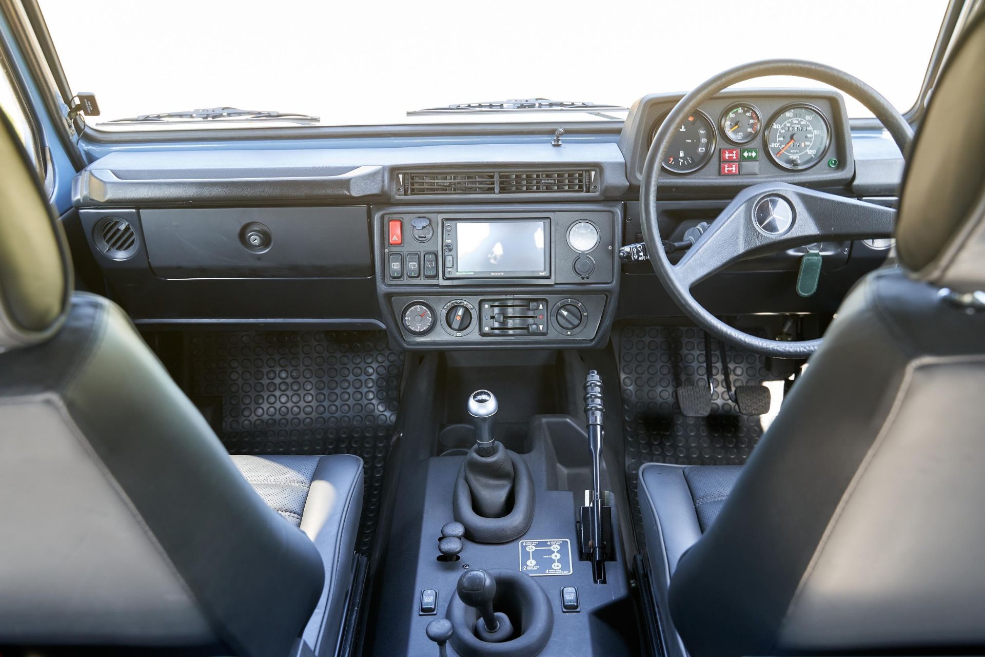 1983 MERCEDES-BENZ G-WAGON 'KASTENWAGEN' Registration Number: A806 KFP Chassis Number: - Image 24 of 37
