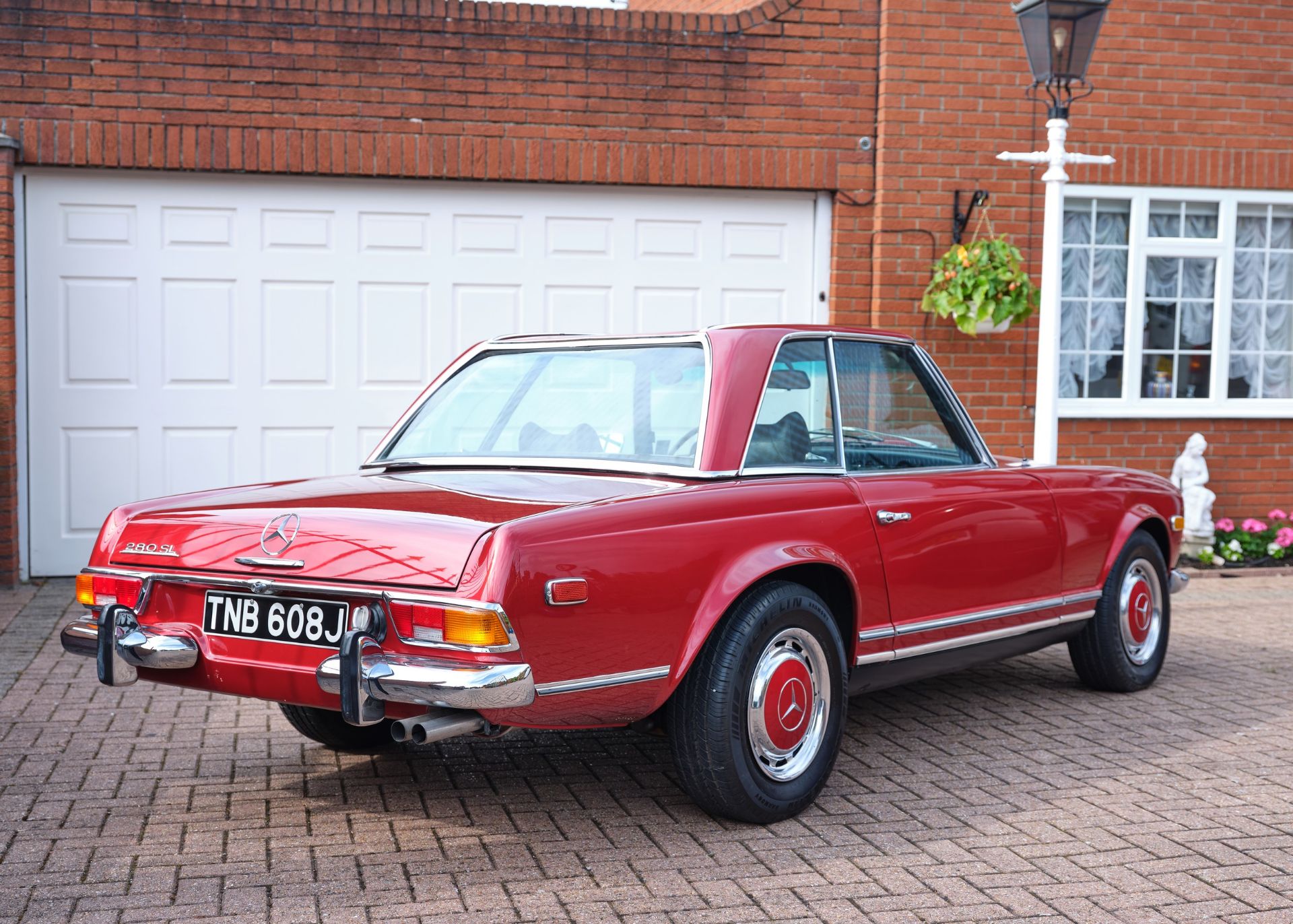 1971 MERCEDES-BENZ 280SL  Registration Number: TNB 608J                 Chassis Number:  113-044- - Image 3 of 39