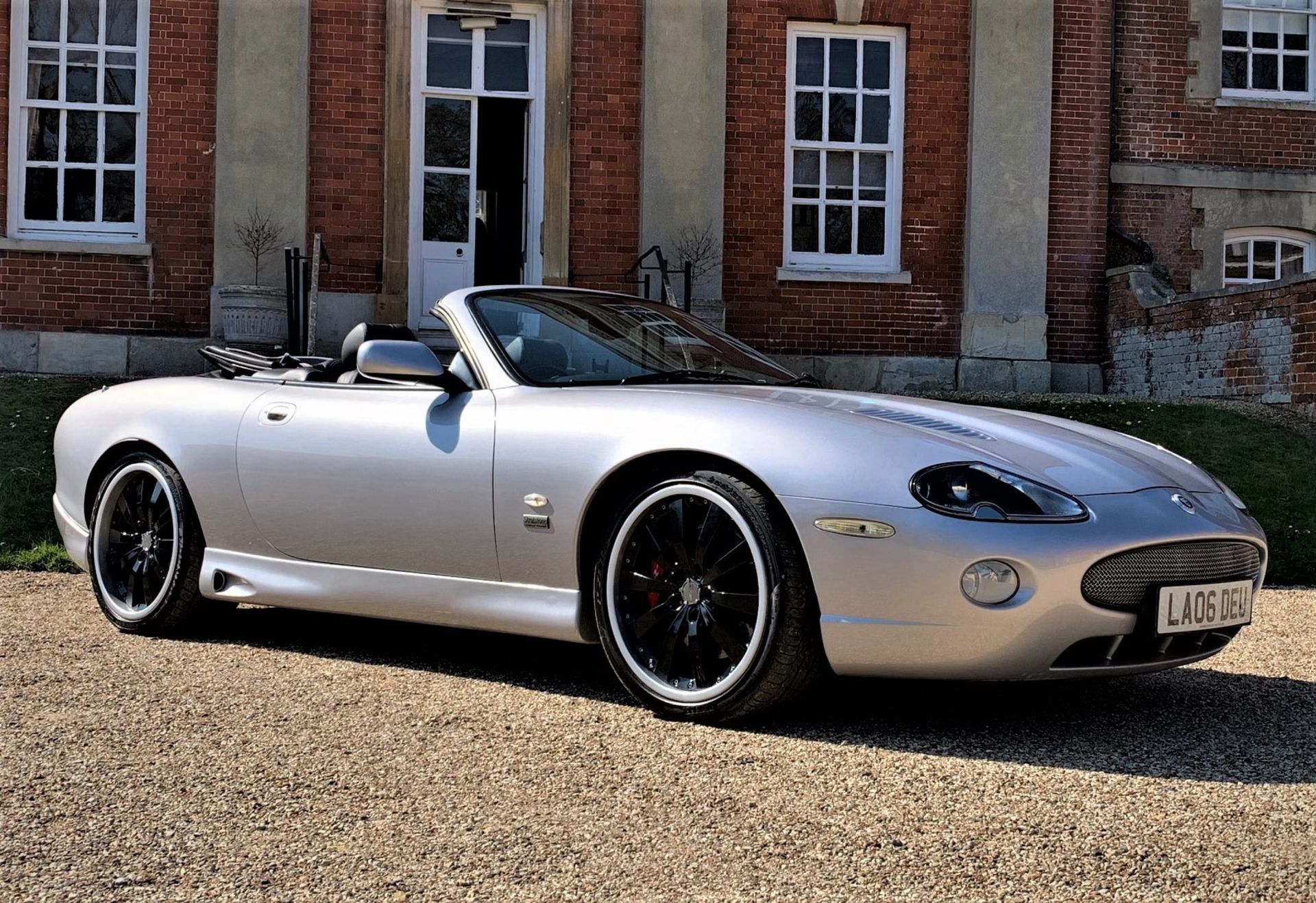 2006 JAGUAR XKR STRATSTONE EDITION Registration Number: LA06 DEU Chassis Number: SAJAC42R663A47513 -