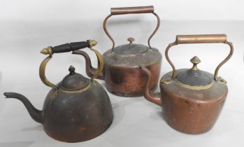 A GROUP OF THREE 19TH COPPER KETTLES, two tapered examples and a domed example