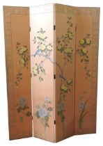 A CHINESE FOUR FOLD SCREEN SCREEN, 20TH CENTURY, the panels with hand painted decoration