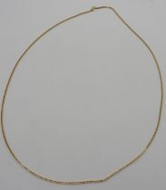 AN 18 CT GOLD FLAT LINK CHAIN 38 cm long, 15.5 grams