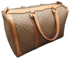 GUCCI BEIGE BOSTON BAG WITH INTERLOCKING GG LOGO AND TAN LEATHER HANDLES WITH A BLUE AND CREAM GUCCI