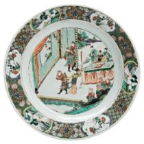 A LARGE KANGXI FAMILLE VERTE DISH KANGXI PERIOD (1662-1722)