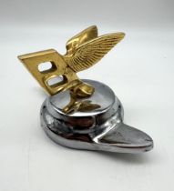 BENTLEY FLYING 'B' BRASS RADIATOR MASCOT Brass, mounted on base. Length of 95mm, height of 59mm (