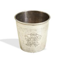 A SCANDINAVIAN 'PEG' BEAKER, C.1730. A plain tapered beaker with matted decoration engraved with