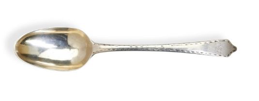 AN FEATHER EDGE DOG NOSE DESSERT SPOON, LONDON 1774. An unusually shaped feather edge dessert