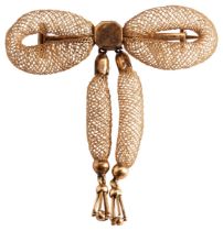 A VICTORIAN GOLD AND HAIR BROOCH, CIRCA 1860 the bow with central gold disc and the ribbons with