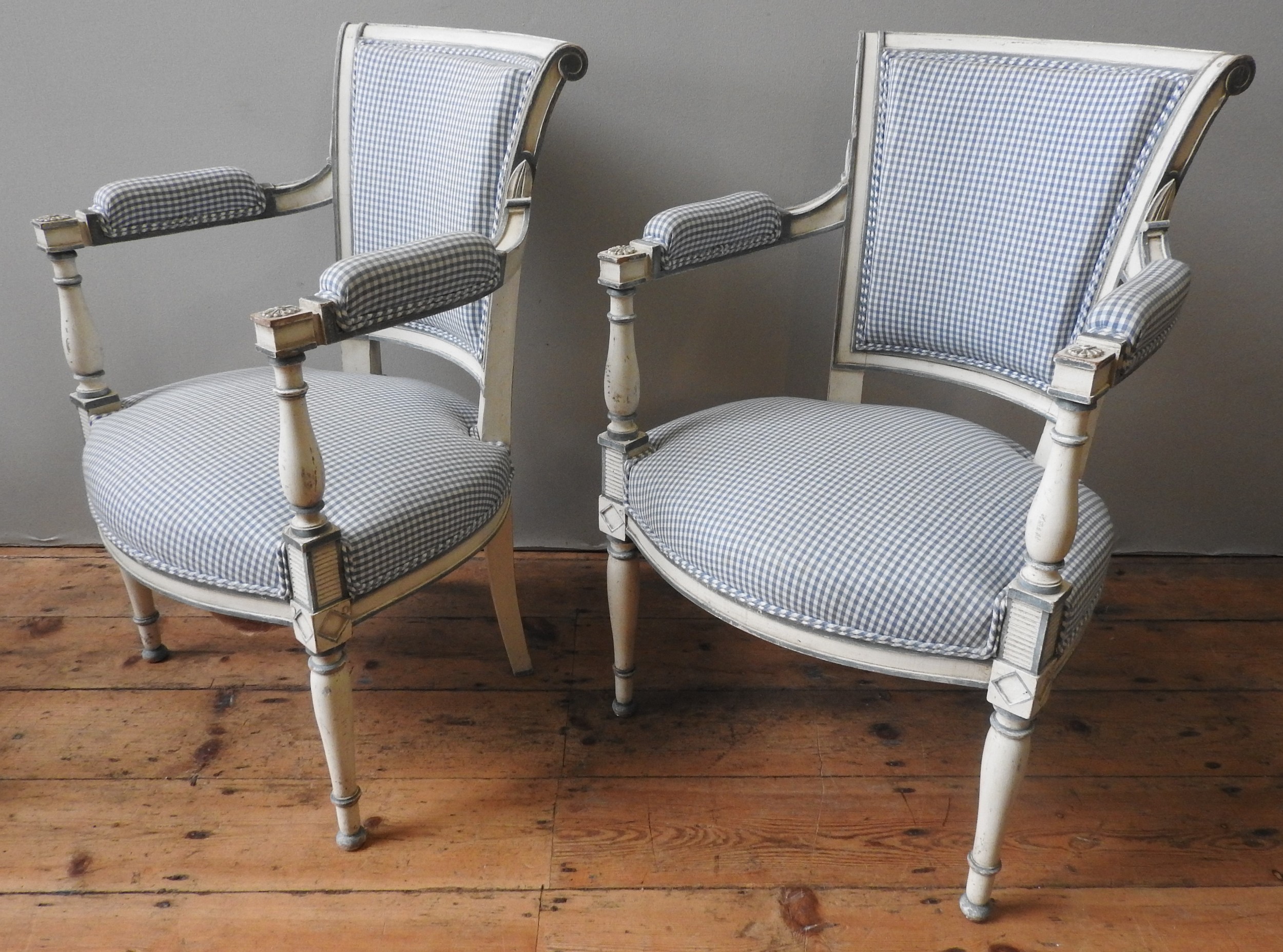A PAIR OF VINTAGE FRENCH FAUTEUILS, LATE 19TH / EARLY 20TH CENTURY, elegant cream painted frames - Image 2 of 2