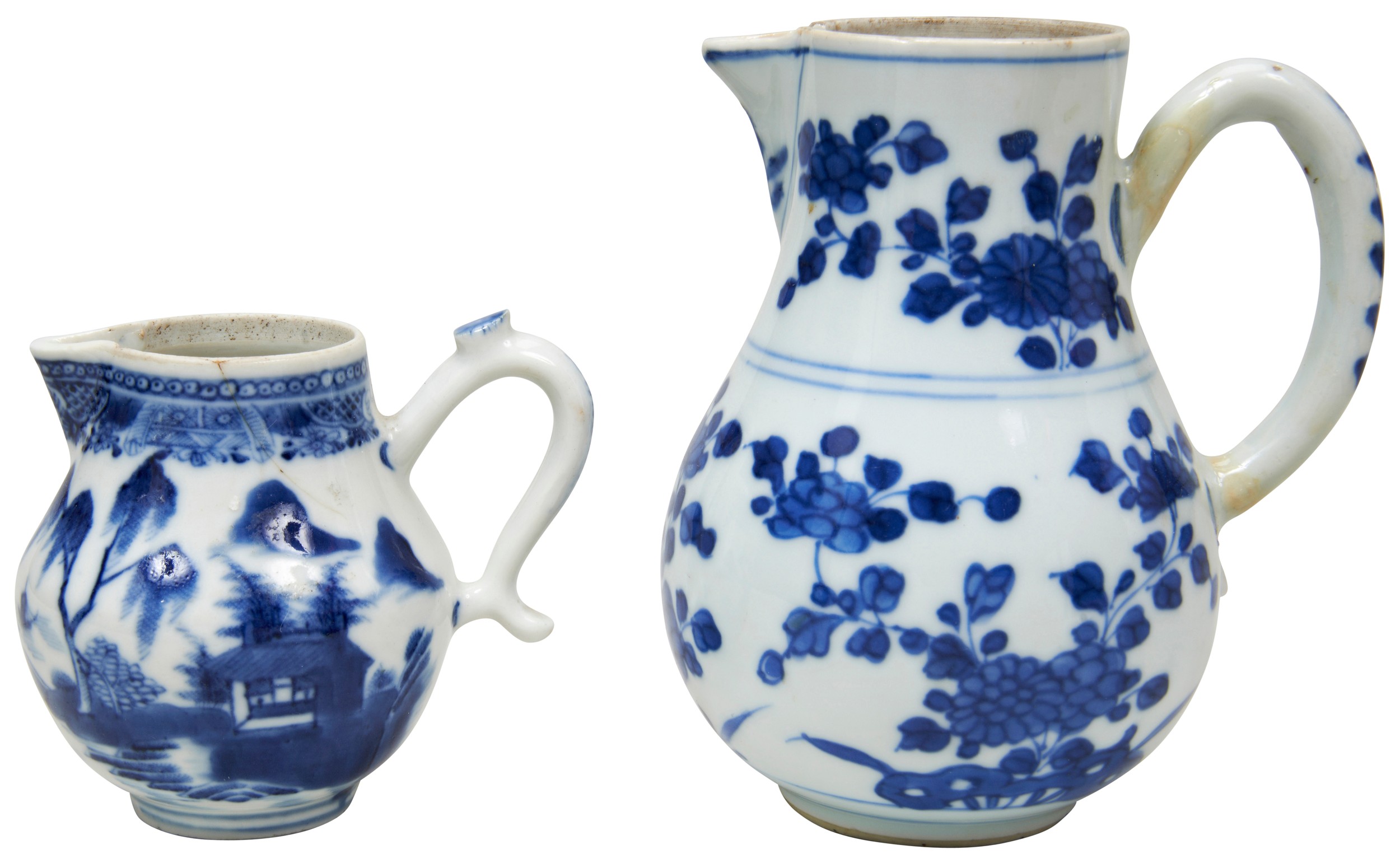 SMALL CHINESE EXPORT BLUE AND WHITE CREAM JUG QIANLONG PERIOD (1736-1795) painted with a