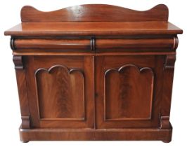 A VICTORIAN MAHOGANY CHIFFONIER, CIRCA 1870, rectangular top with serpentine gallery panel, with two