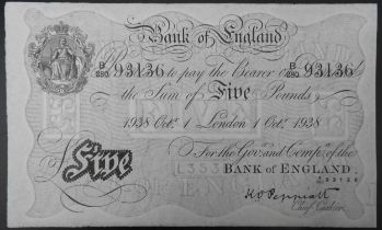 A MINT UNCIRCULATED BANK OF ENGLAND WHITE FIVE POUND NOTE, 1938, signed Peppiatt and dated 1st
