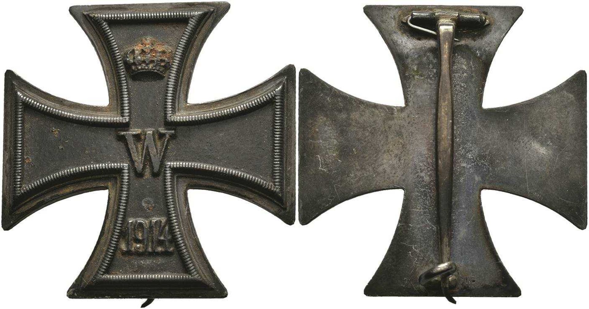 Preußen, Eisernes Kreuz 1914 1. Klasse, flache Form, magnetisch, OEK 1908, Nadelspitze verbogen, lei