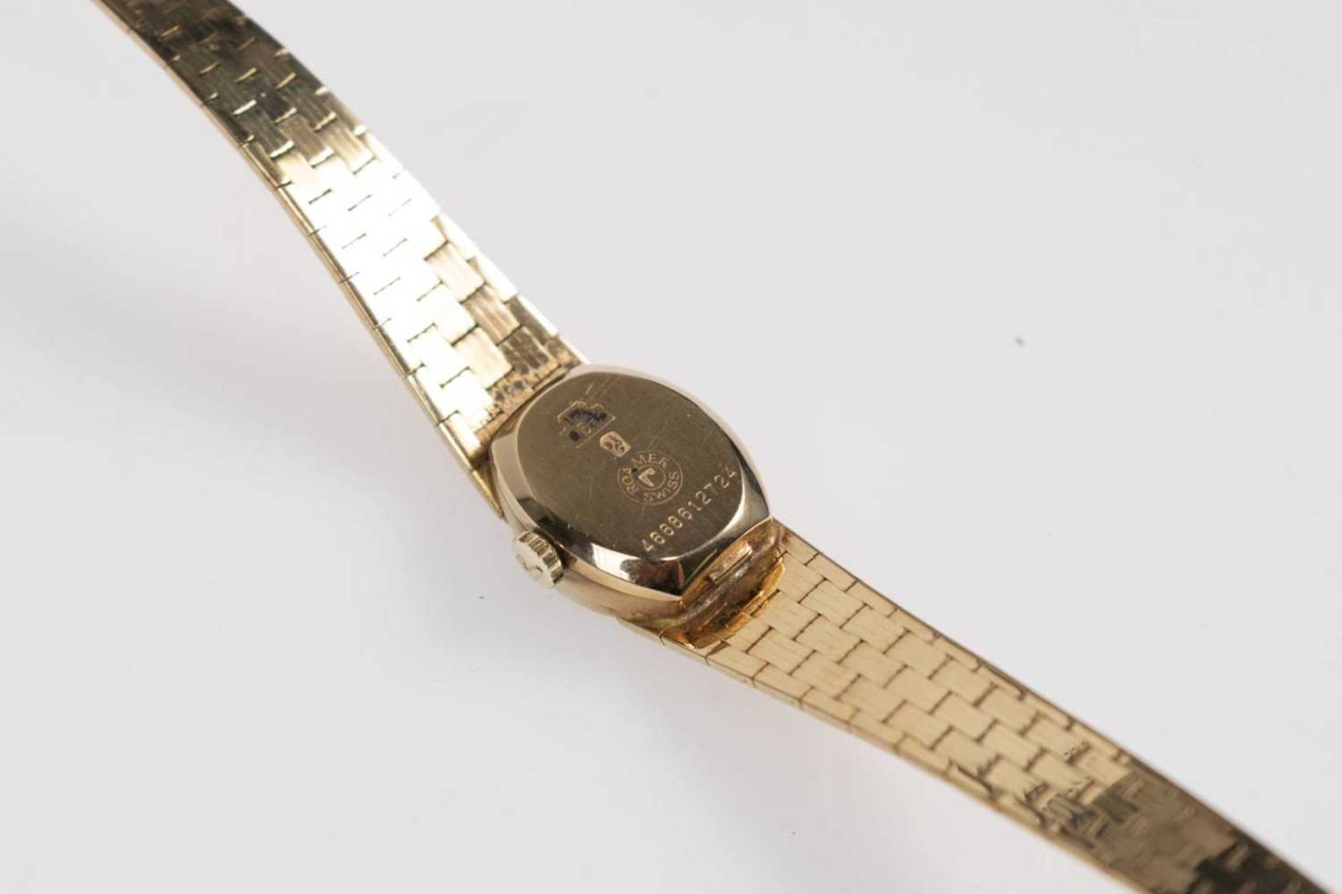 Roamer womens watch. Approximate, 14 mm, 585er yellow gold, manual wind. Champagne-coloured dial wit - Image 4 of 4