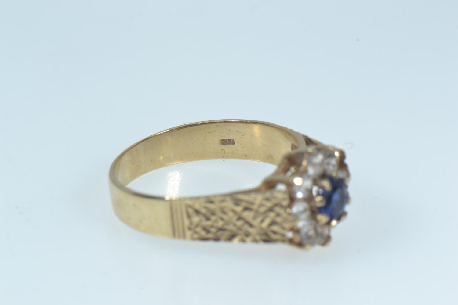 9ct gold, sapphire & white stone cluster ring, size O1/2, gross weight 2.37 grams  - Image 4 of 5