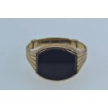 9ct gold & black onyx signet ring, hallmarked London, size Q1/2, gross weight 2.62 grams