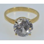 18ct gold & white stone solitaire ring, size P, gross weight 5.2 grams