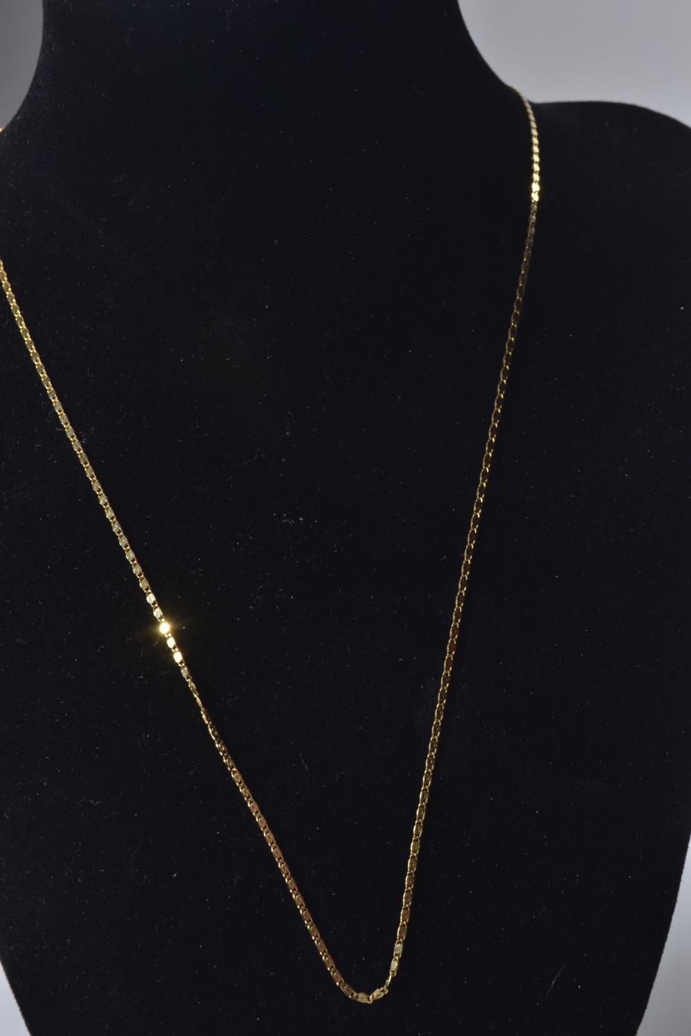 14ct gold scroll link neck chain, circumference 545mm, 2.6 grams  - Image 3 of 3