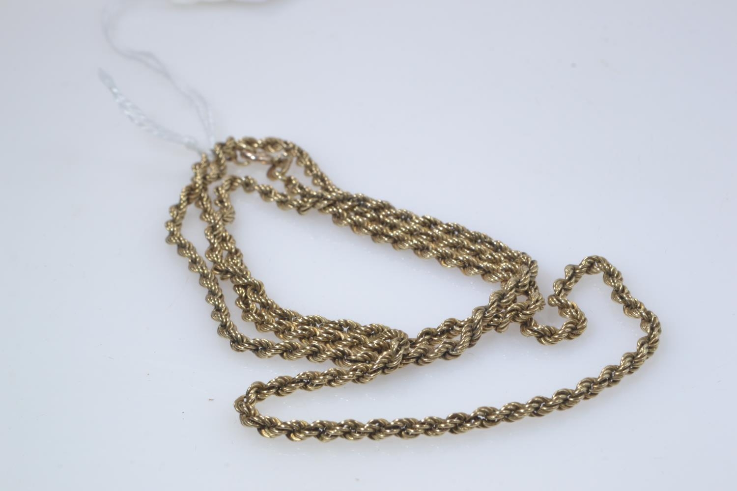 9ct gold rope twist chain, circumference 640mm, gross weight 14 grams  - Image 2 of 3