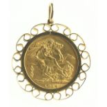 1914 George V full sovereign, in a 9ct gold pendant mount, gross weight 10.67 grams