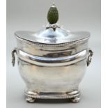 Silver tea caddy, Goldsmiths & Silversmiths Co Ltd, London 1916, of rounded rectangular-shape, the h