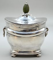 Silver tea caddy, Goldsmiths & Silversmiths Co Ltd, London 1916, of rounded rectangular-shape, the h