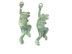 Pair of Bronze wall sconce in the form of frogs.