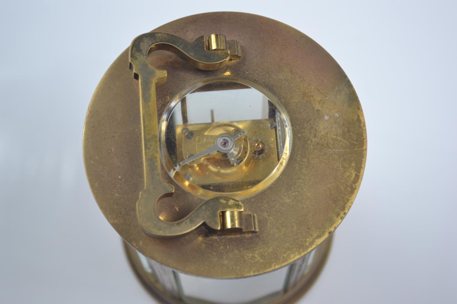 Brass and glass cylindrical carriage clock by the Chester Carriage Clock Company, dia. 9.5 x H15cm - Image 5 of 7