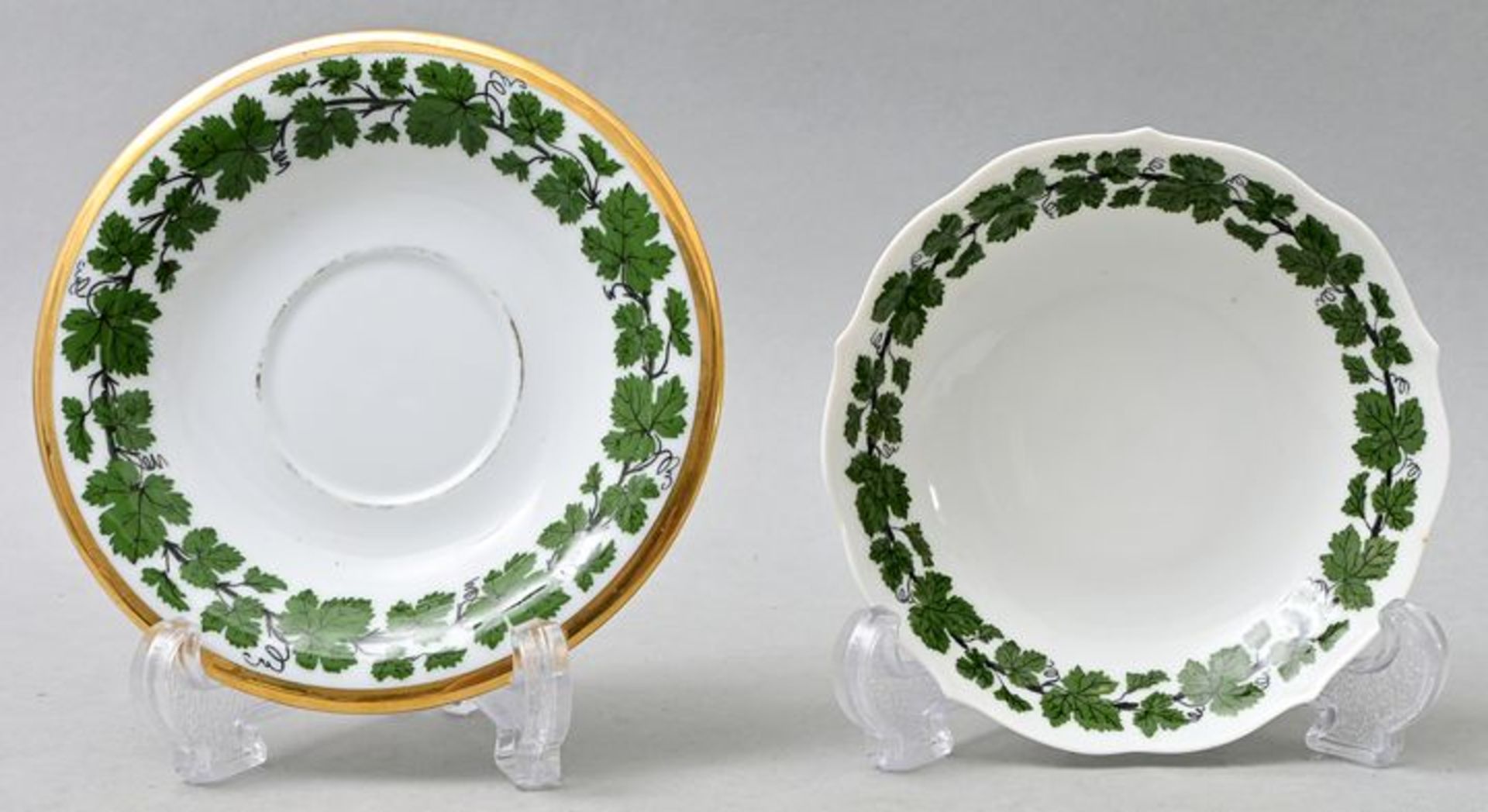 Weinlaub/ two pieces of porcelain