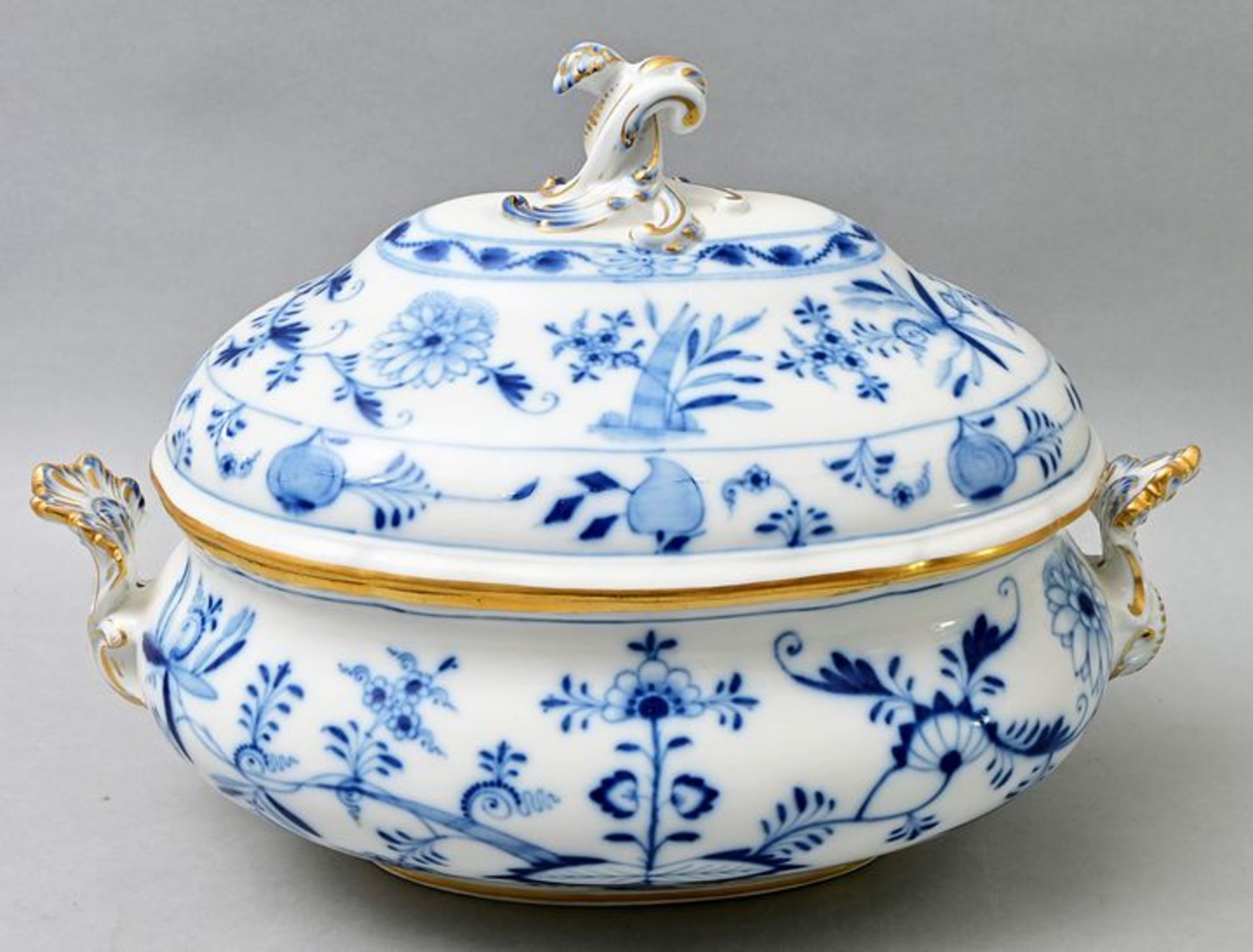 Terrine/ tureen