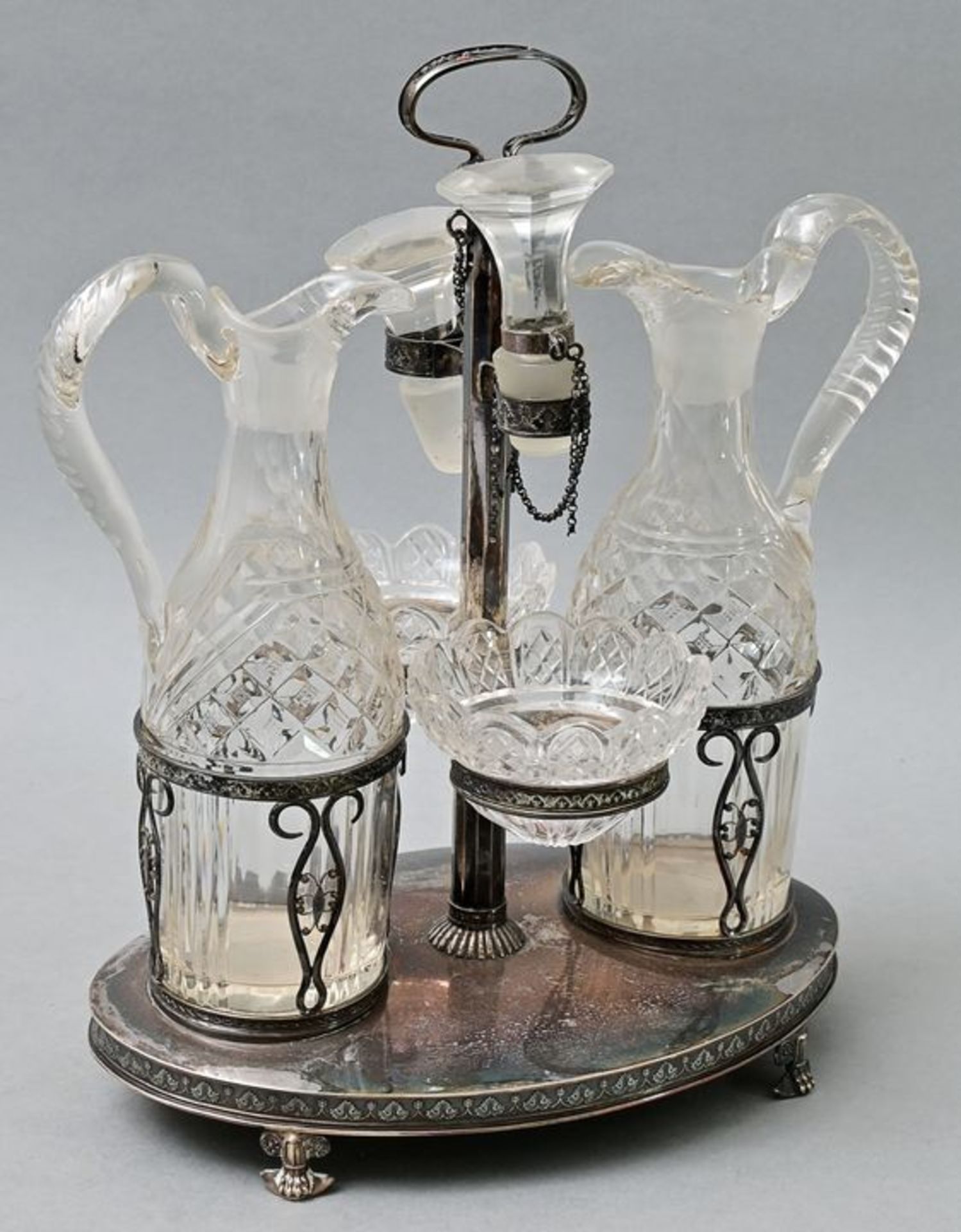 Menage/ cruet stand