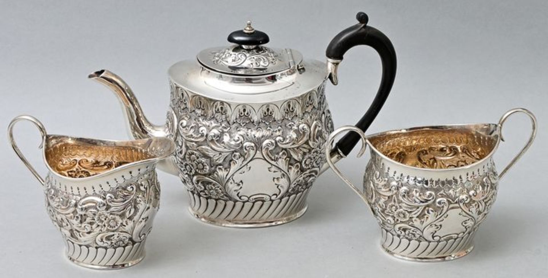 Silber-Kernstück/ tea set