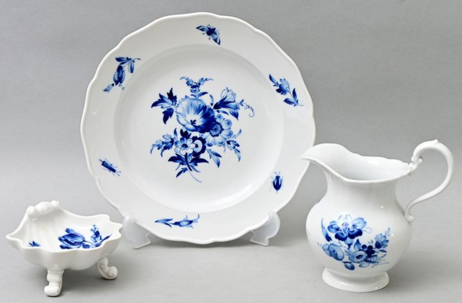 Drei Teile Porzellan, Meissen / Three pieces porcelain