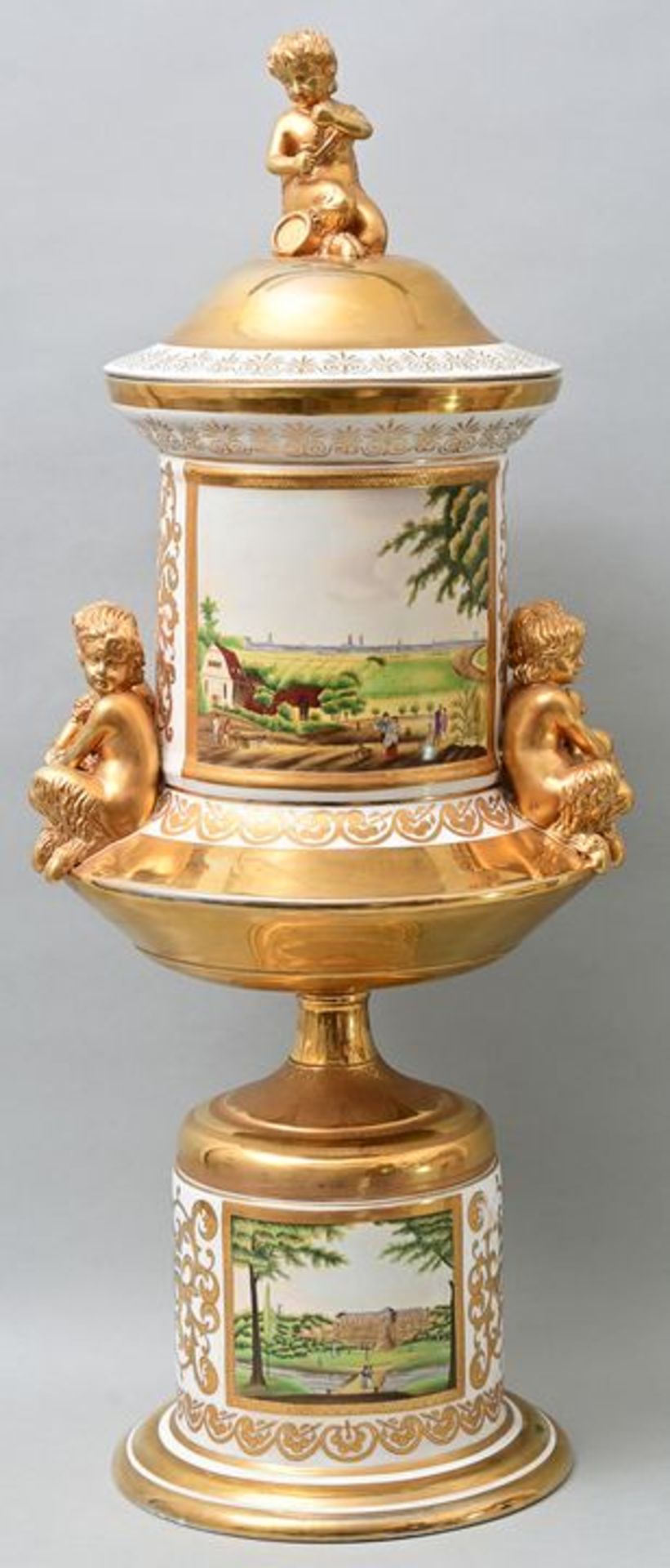 Prunk-Deckelvase/ large lidded vase