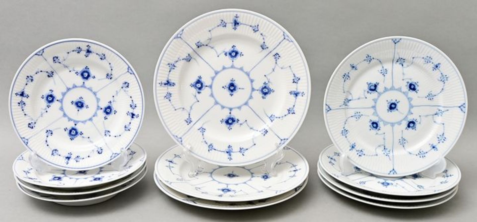 Elf Teller,  Kopenhagen / eleven plates, Copenhagen