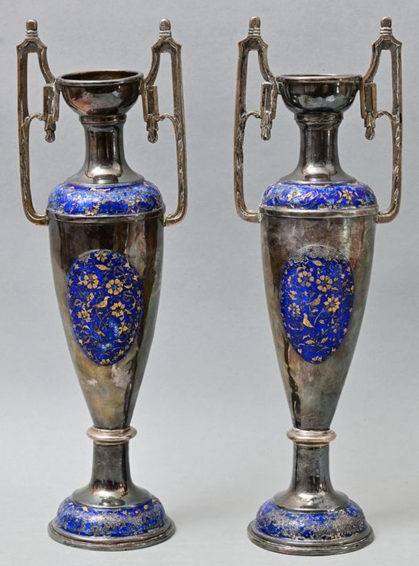 Paar Ziervasen/ two vases