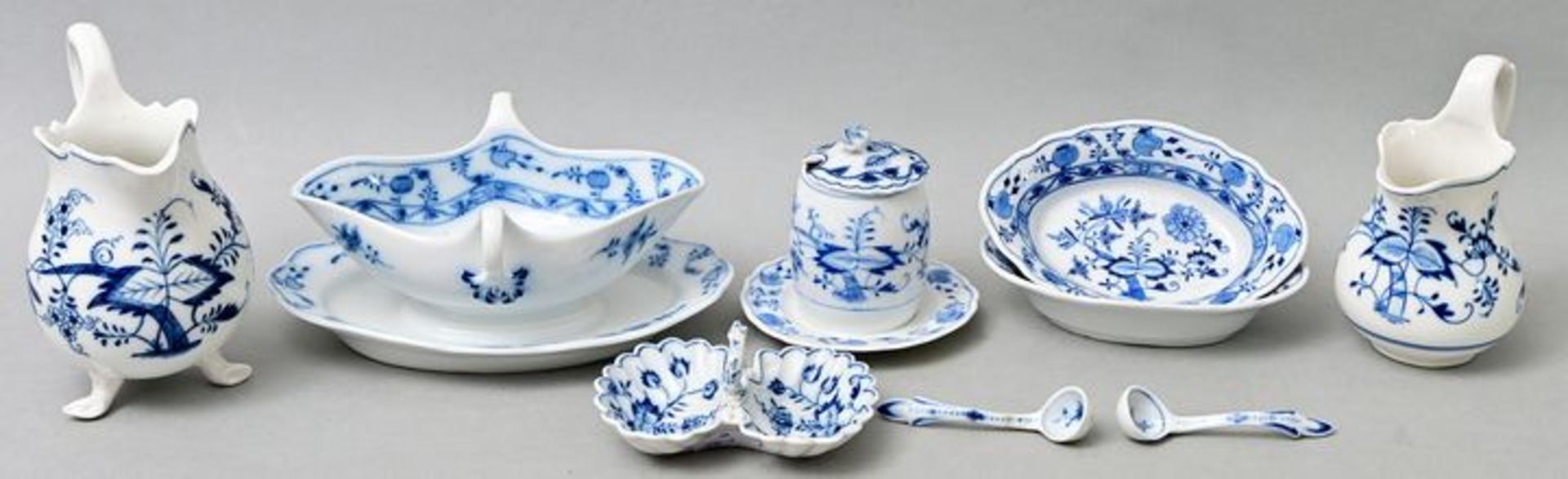 Neun Teile Porzellan, Meissen, Teichert / Nine pieces porcelain